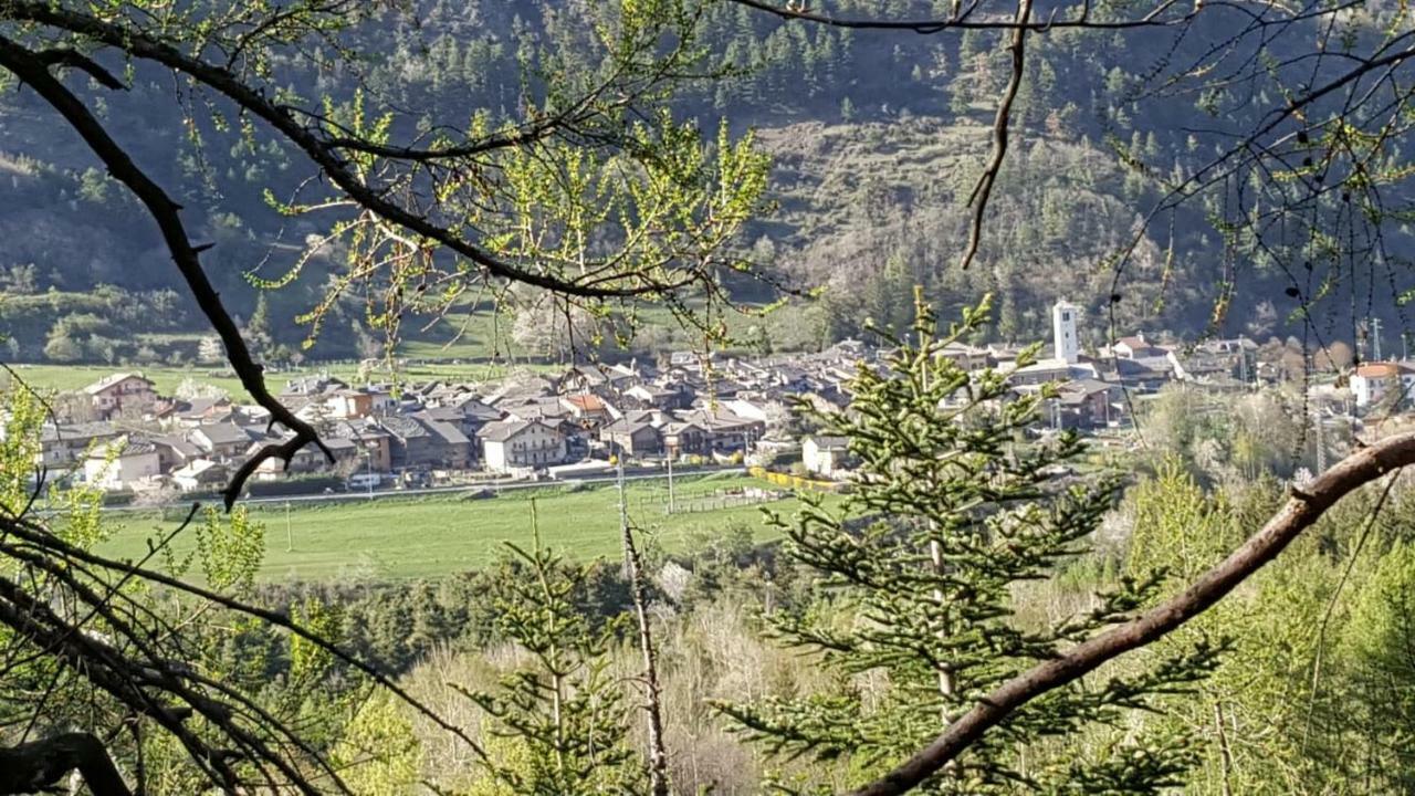 Apartament Il Larice Salbertrand Zewnętrze zdjęcie